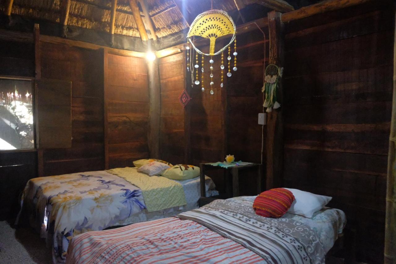 Near Lake Hostal Bacalar Exterior foto