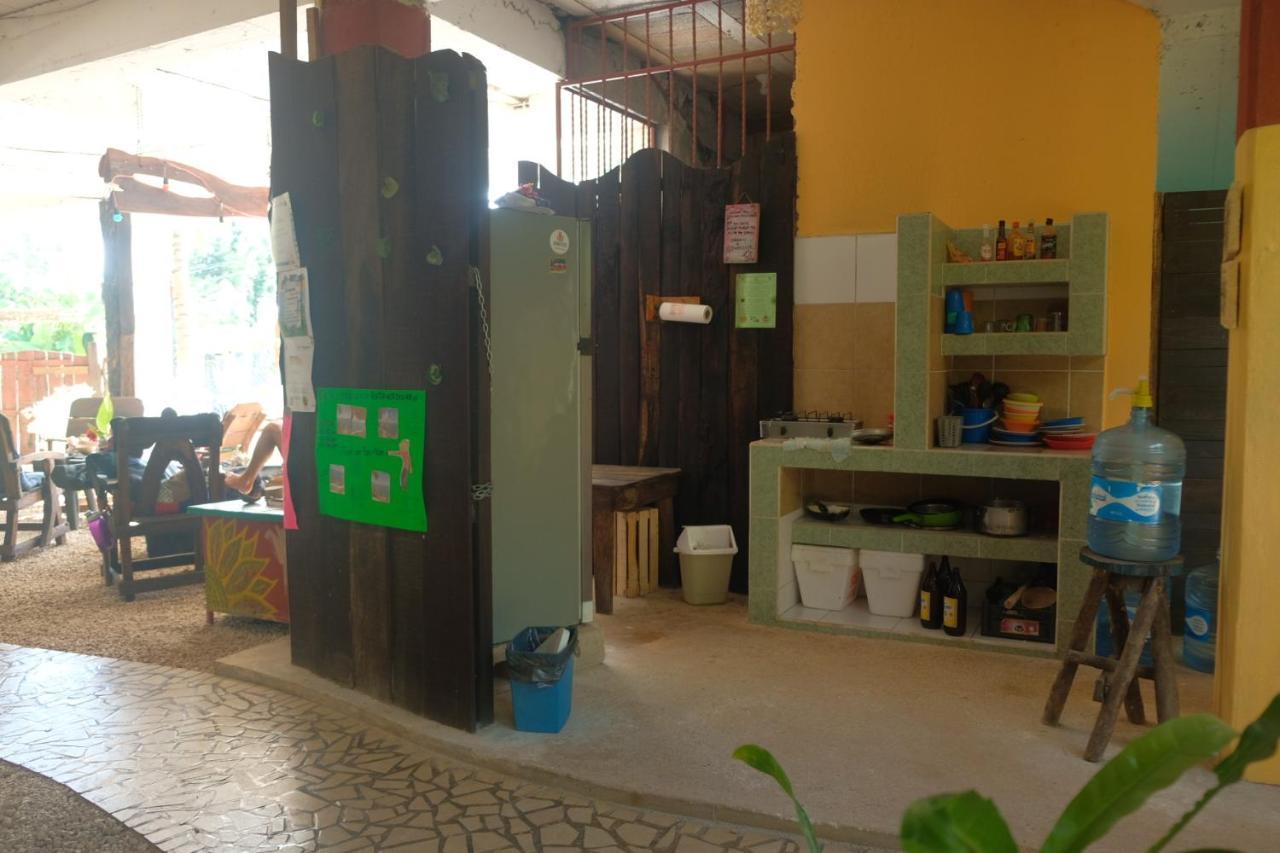 Near Lake Hostal Bacalar Exterior foto
