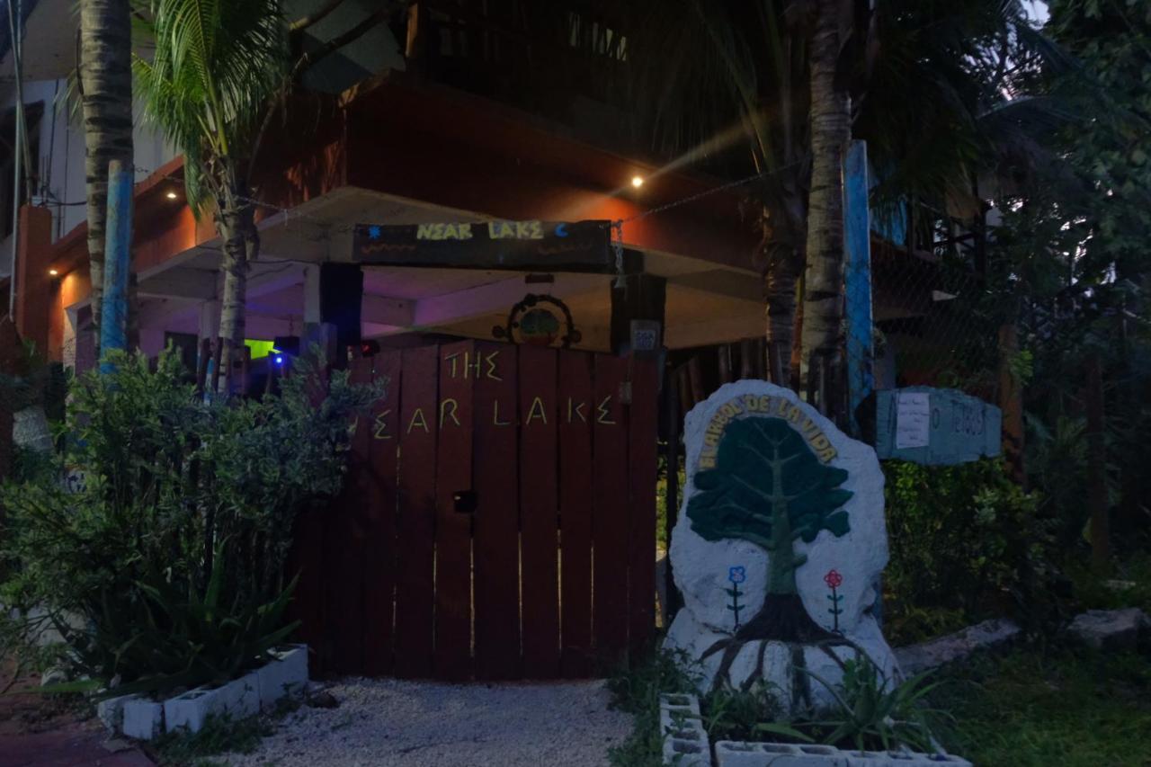 Near Lake Hostal Bacalar Exterior foto